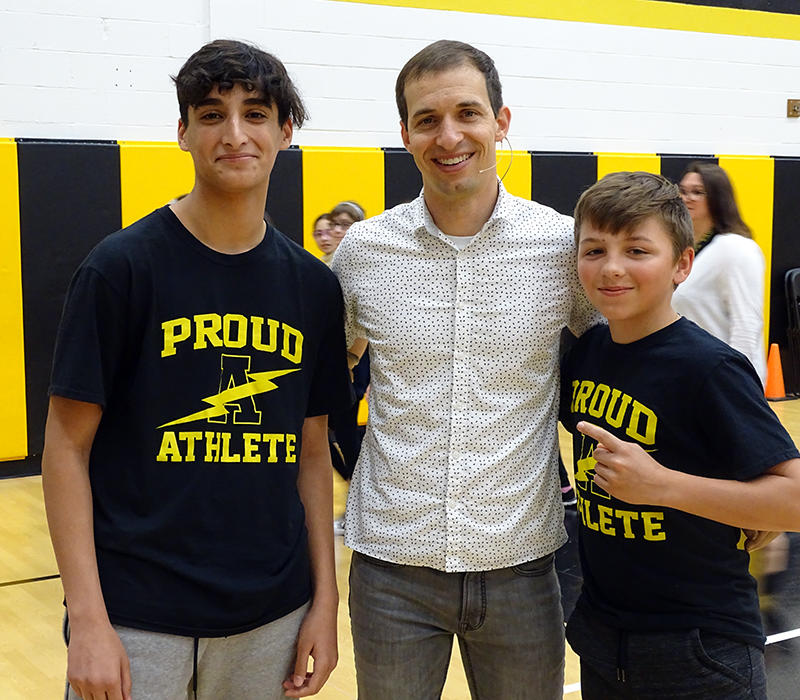brad hurtig with two prairie view students